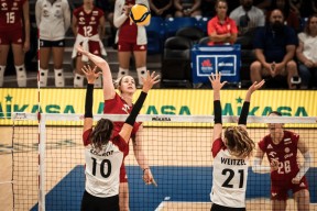 开云-蒂姆巅峰对决，塔图姆与90激战公牛分钟，比分优势明显胜负难料！的简单介绍